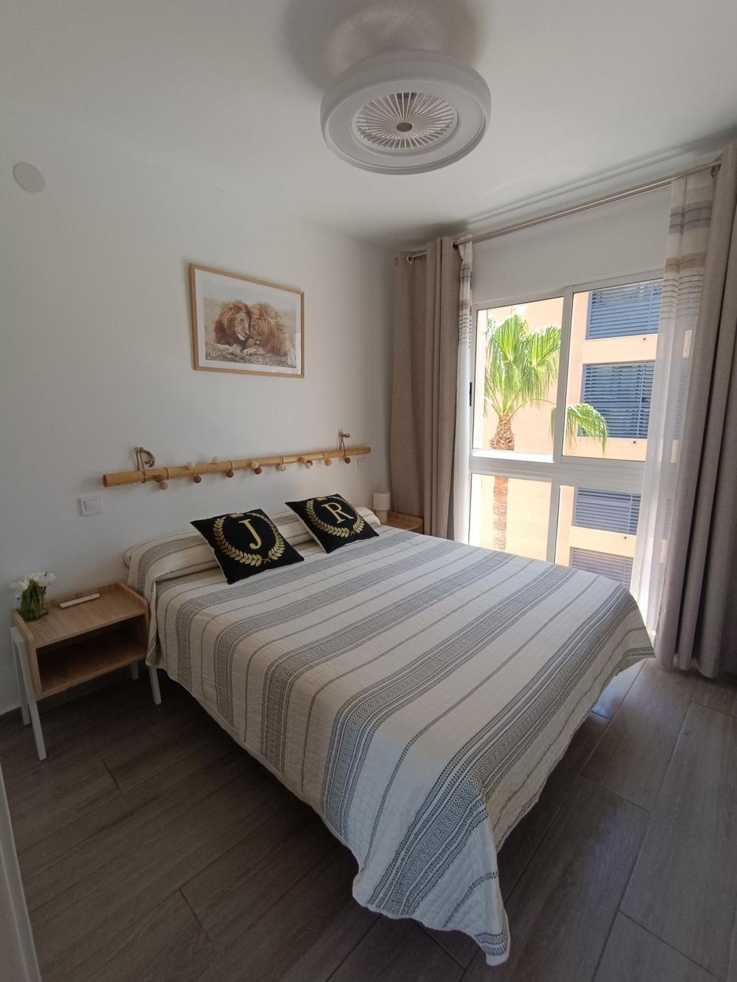 Jr Apartment Albir 阿尔比尔 外观 照片
